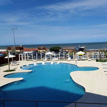 Hotel Reviens Пінамар Екстер'єр фото